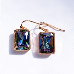 Women Earrings Dangle Pierced Gold Tone Color Rectangle Cubic Zirconia CZ NWOT